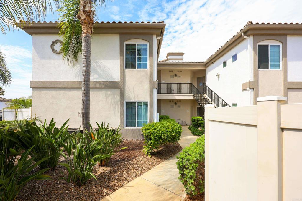 2724 Lake Pointe Drive 239 Property Photo 1