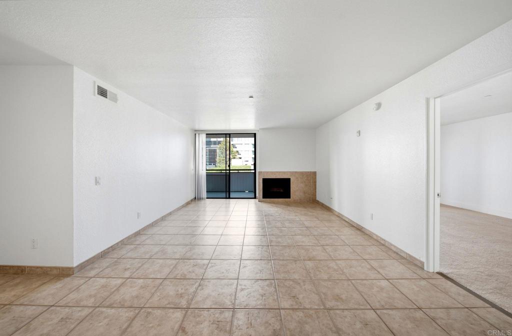 850 State Street 414 Property Photo 6