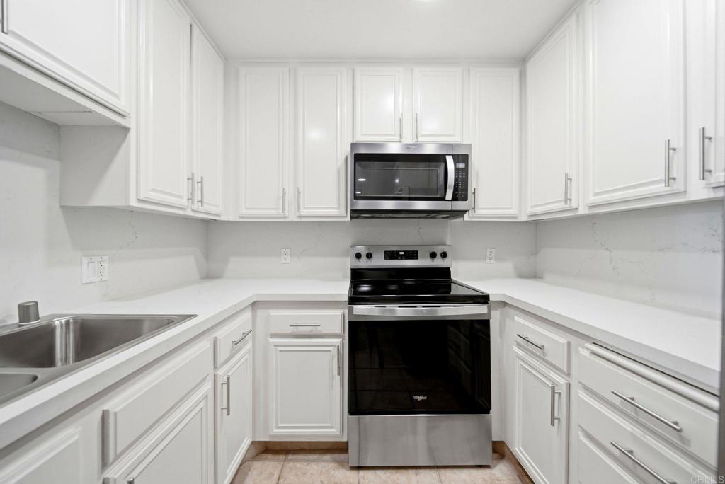 850 State Street 414 Property Photo 10
