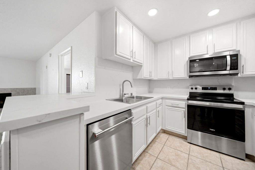 850 State Street 414 Property Photo 11