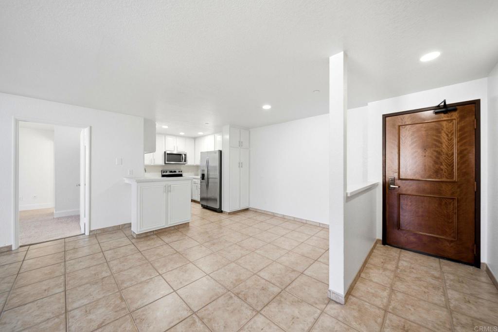 850 State Street 414 Property Photo 23