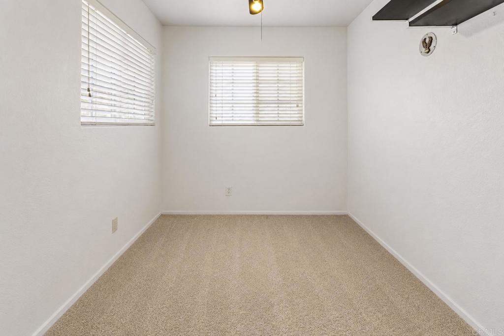 2430 Alpine Boulevard Property Photo 15