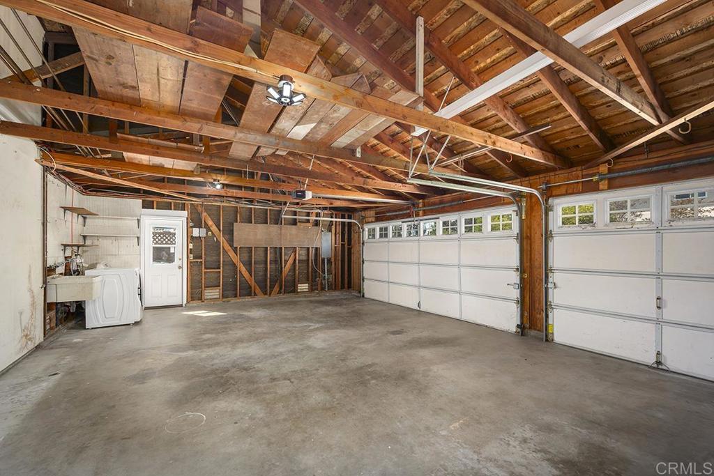 5754 Central Ave Property Photo 38