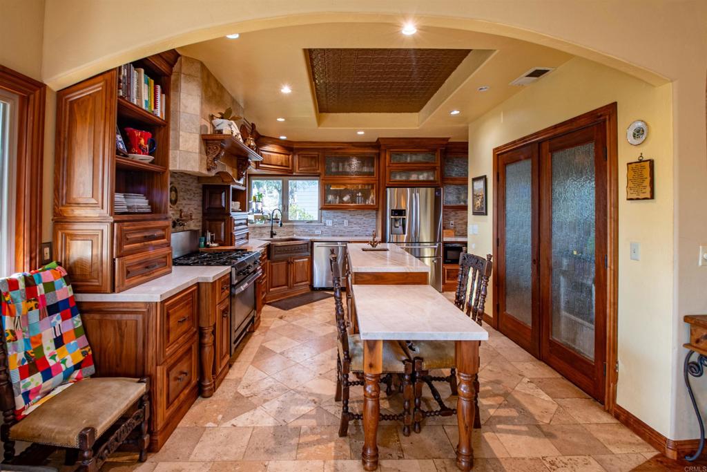 20276 Rancho Villa Road Property Photo 8
