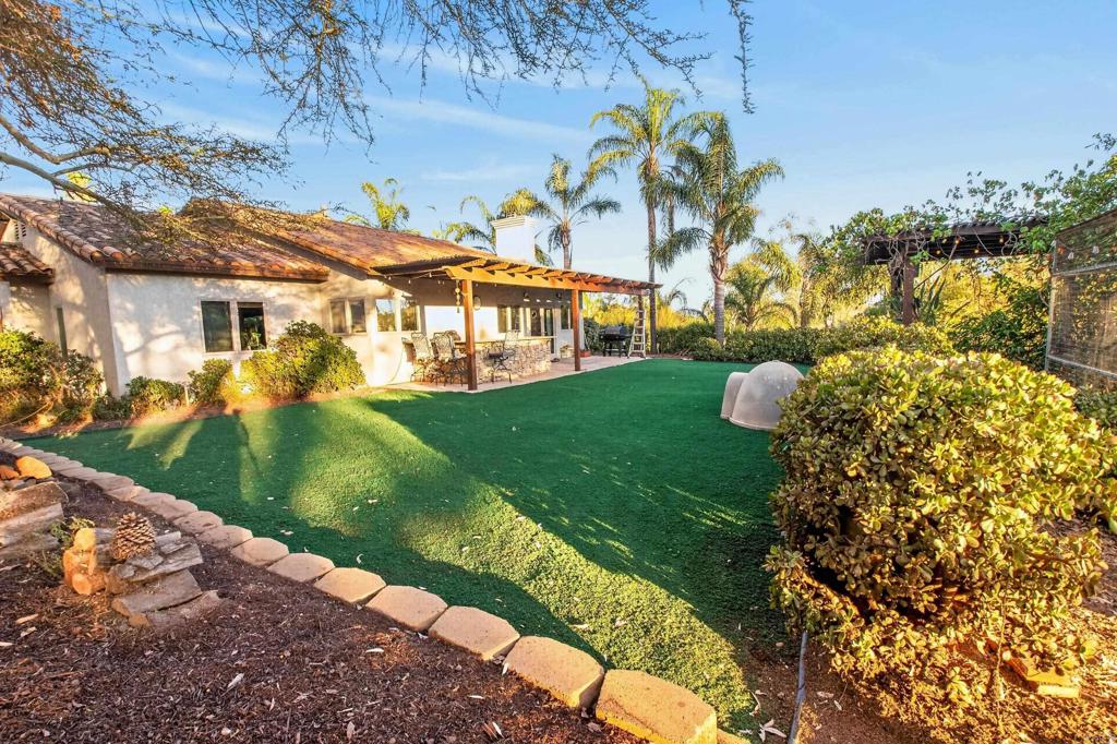 20276 Rancho Villa Road Property Photo 32
