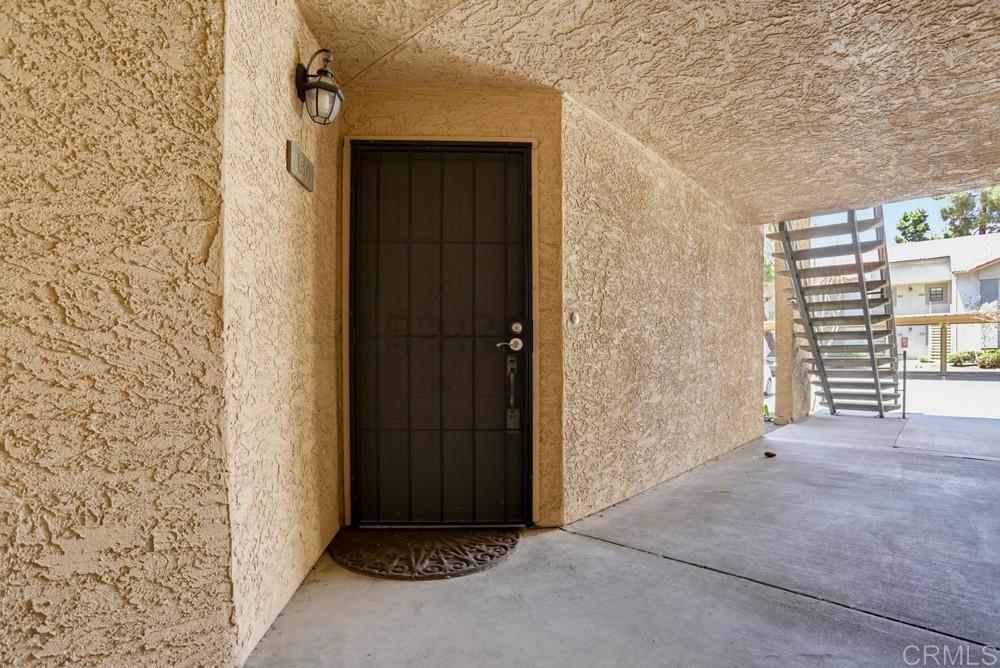 12039 Alta Carmel Court 150 Property Photo 3