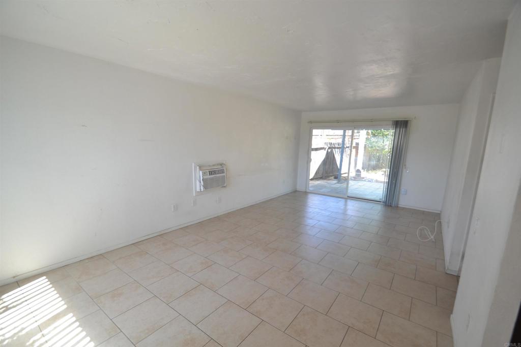9925 Los Ranchitos Rd Property Photo 2