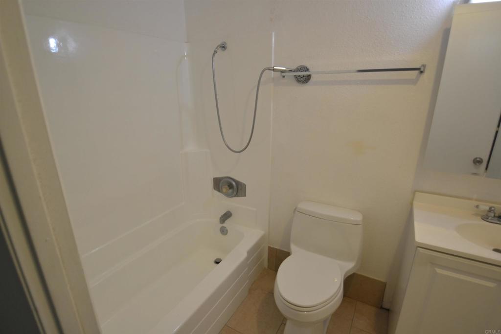 9925 Los Ranchitos Rd Property Photo 8