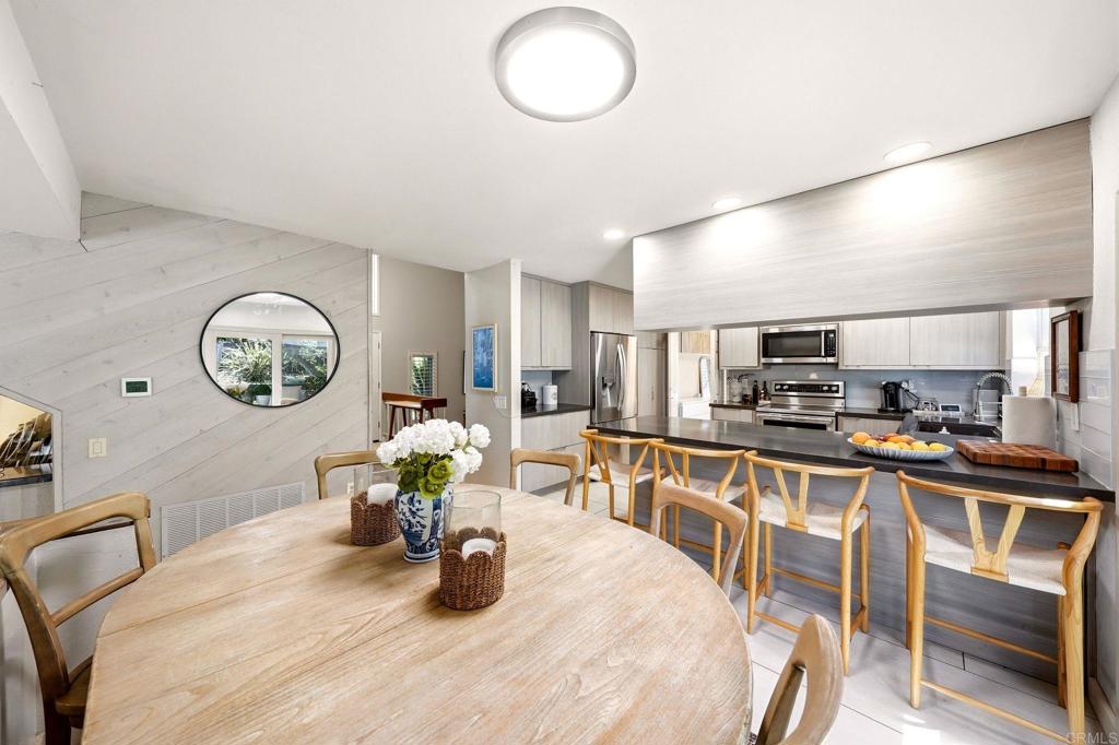 512 Tranquil Court Property Photo 8