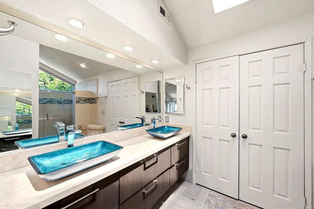 512 Tranquil Court Property Photo 26