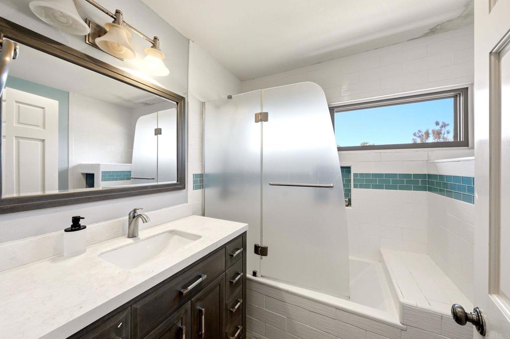 512 Tranquil Court Property Photo 28