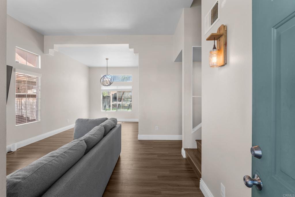 44694 Via Lucido Property Photo 3