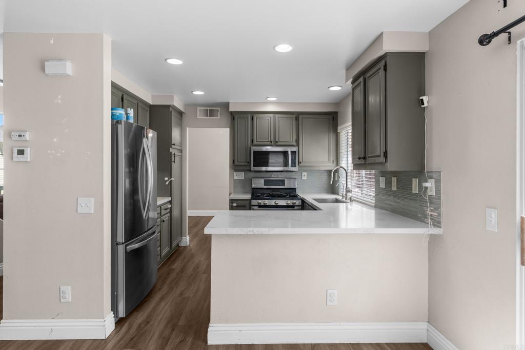 44694 Via Lucido Property Photo 15