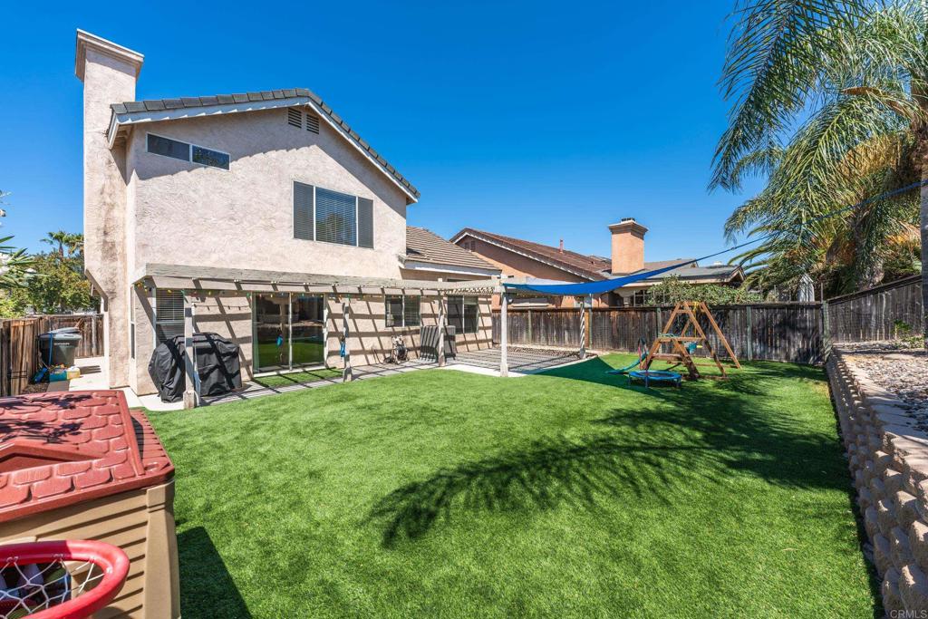44694 Via Lucido Property Photo 36