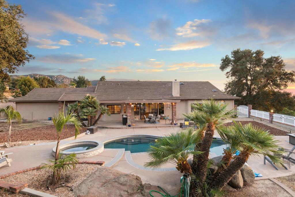 15404 El Capitan Real Ln Property Photo 3