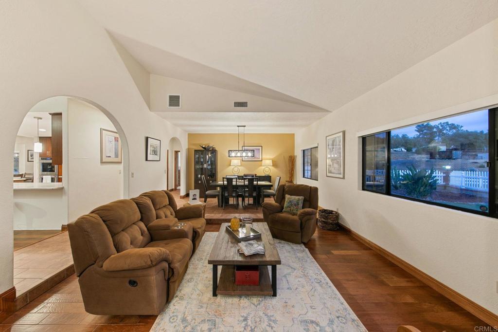 15404 El Capitan Real Ln Property Photo 16