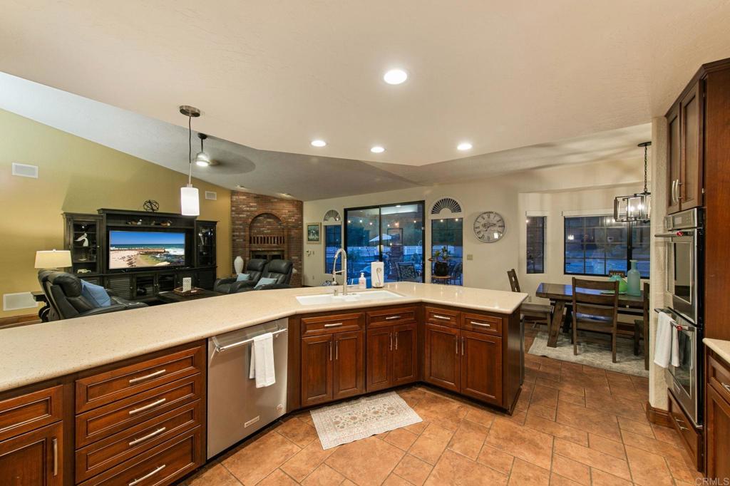 15404 El Capitan Real Ln Property Photo 23