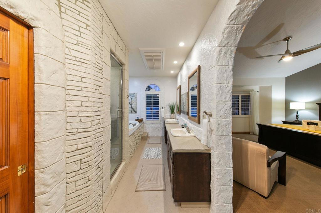 15404 El Capitan Real Ln Property Photo 31