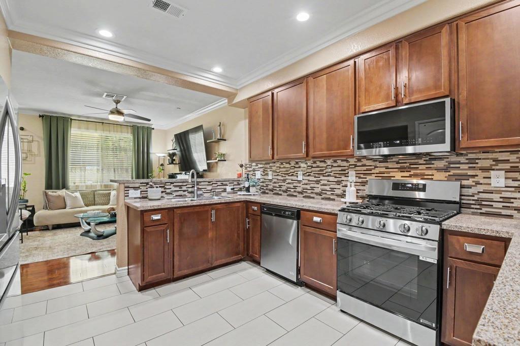 1627 Dunlin Avenue 3 Property Photo 13