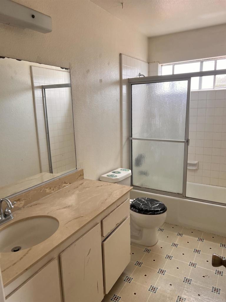 1640 Maple Drive 64 Property Photo 12