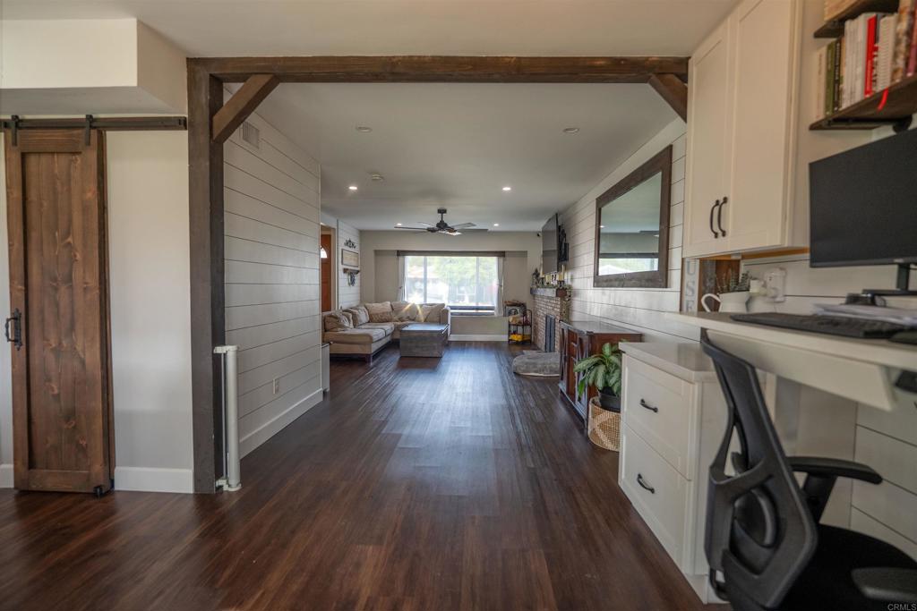 10046 Woodrose Avenue Property Photo 7