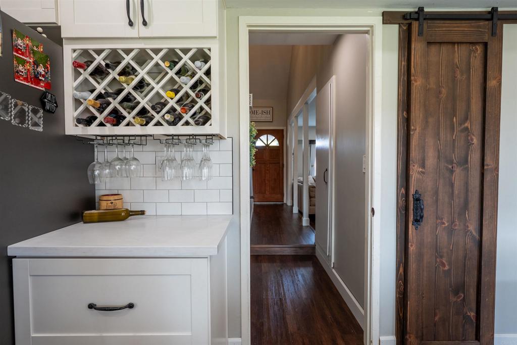 10046 Woodrose Avenue Property Photo 11