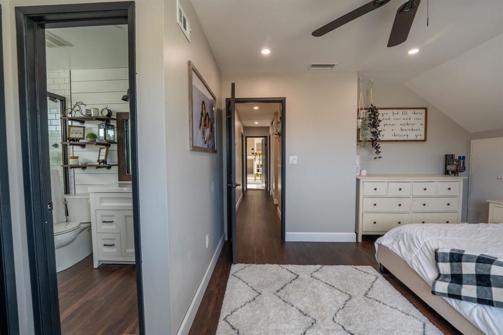 10046 Woodrose Avenue Property Photo 19
