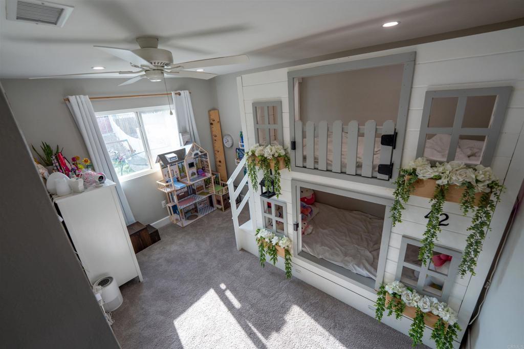 10046 Woodrose Avenue Property Photo 25