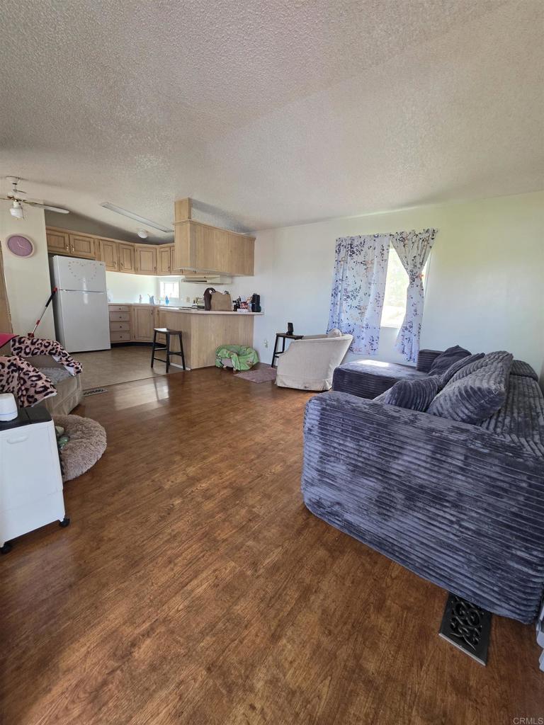 1425 2nd Avenue 219 Property Photo 8