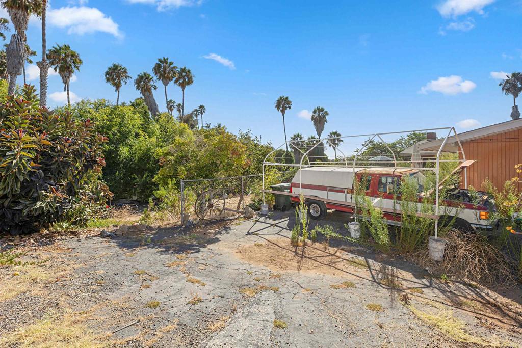 609 Roca Place Property Photo 39