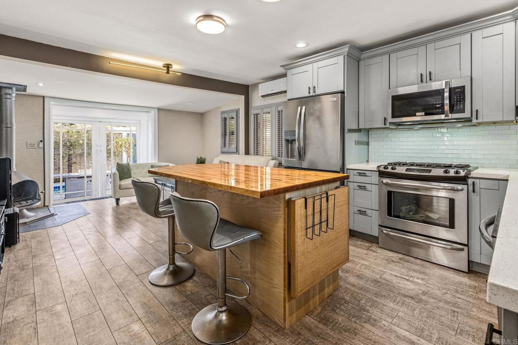 3167 Myrtle Avenue Property Photo 15