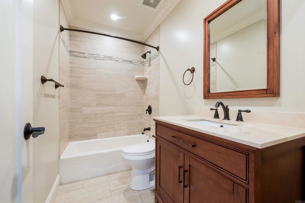 249 Del Mar Avenue Property Photo 39