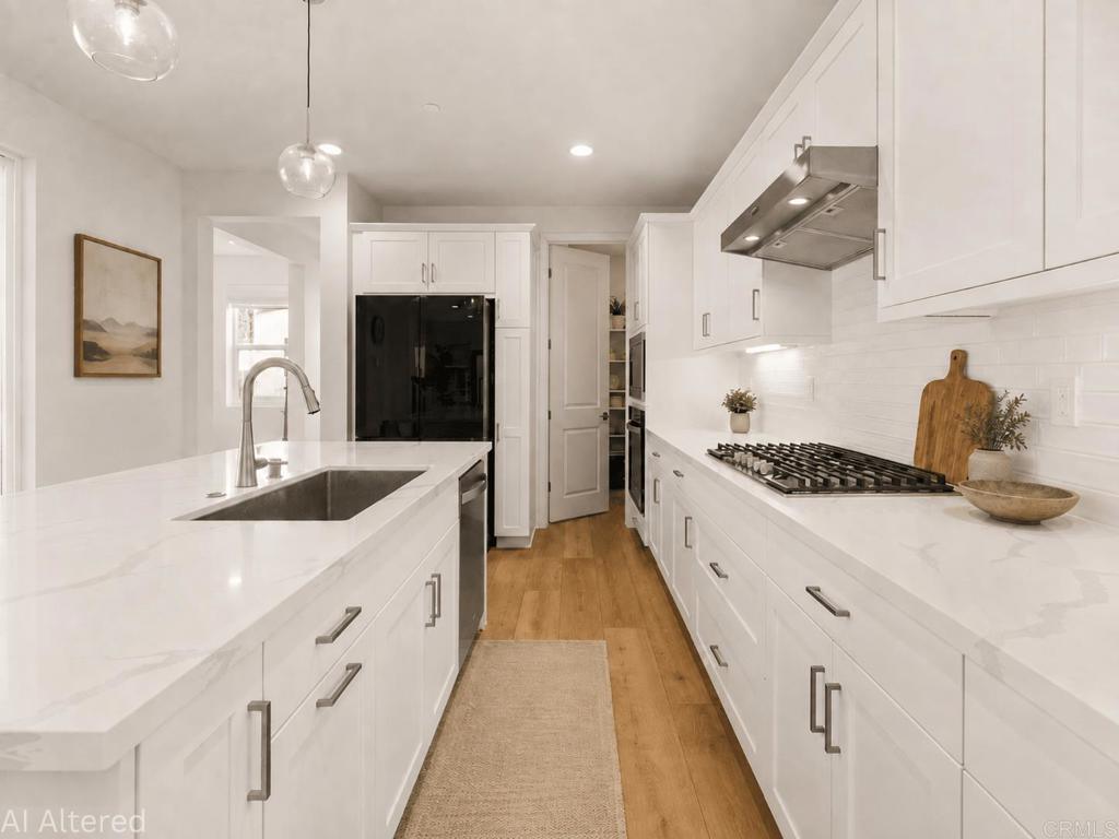 14807 Temescal Way Property Photo 3