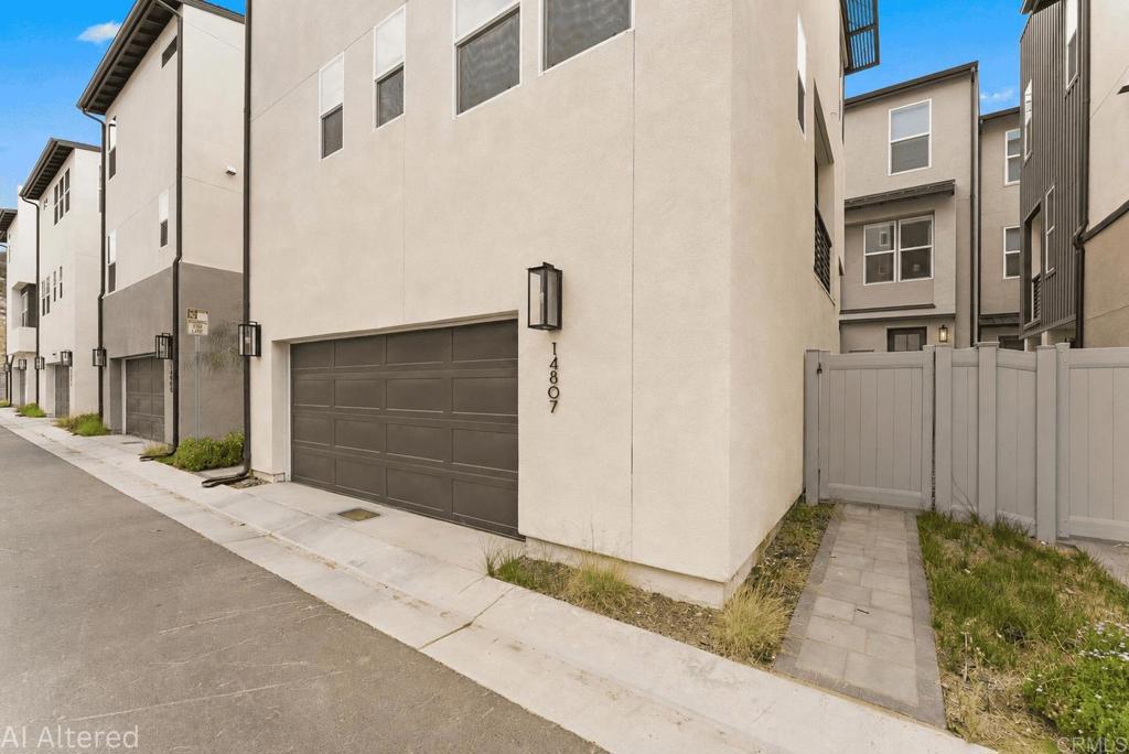 14807 Temescal Way Property Photo 21