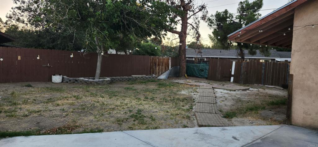 44524 Calexico Street Property Photo 8