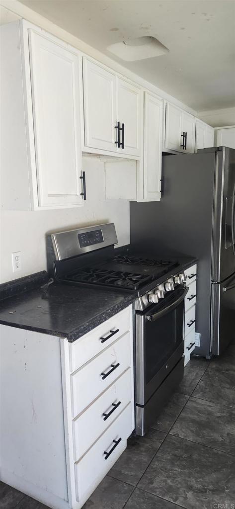 44524 Calexico Street Property Photo 15