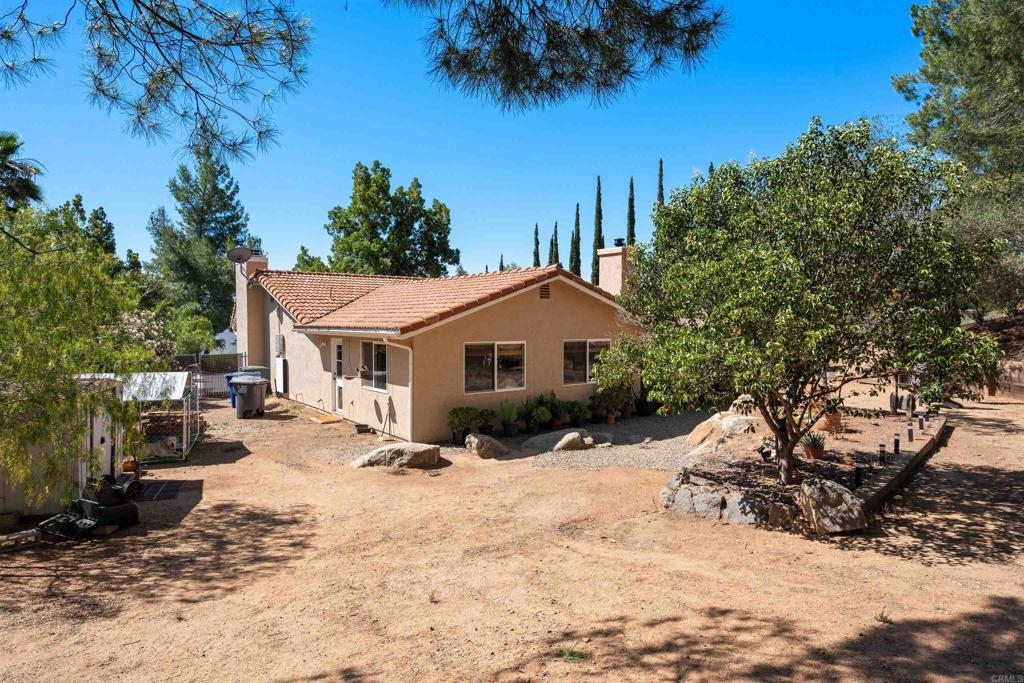 16734 Georgios Way Property Photo 24