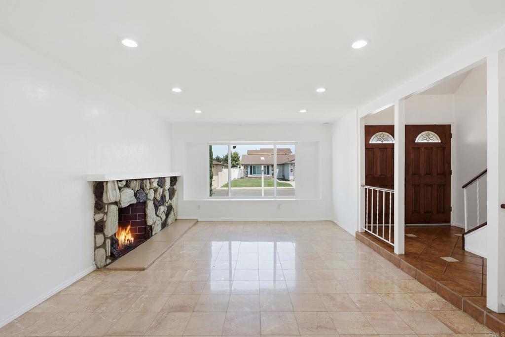 1614 Arequipa Street Property Photo 6