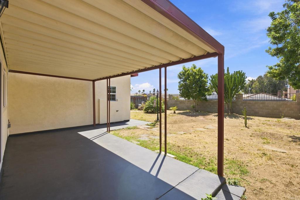 1614 Arequipa Street Property Photo 19