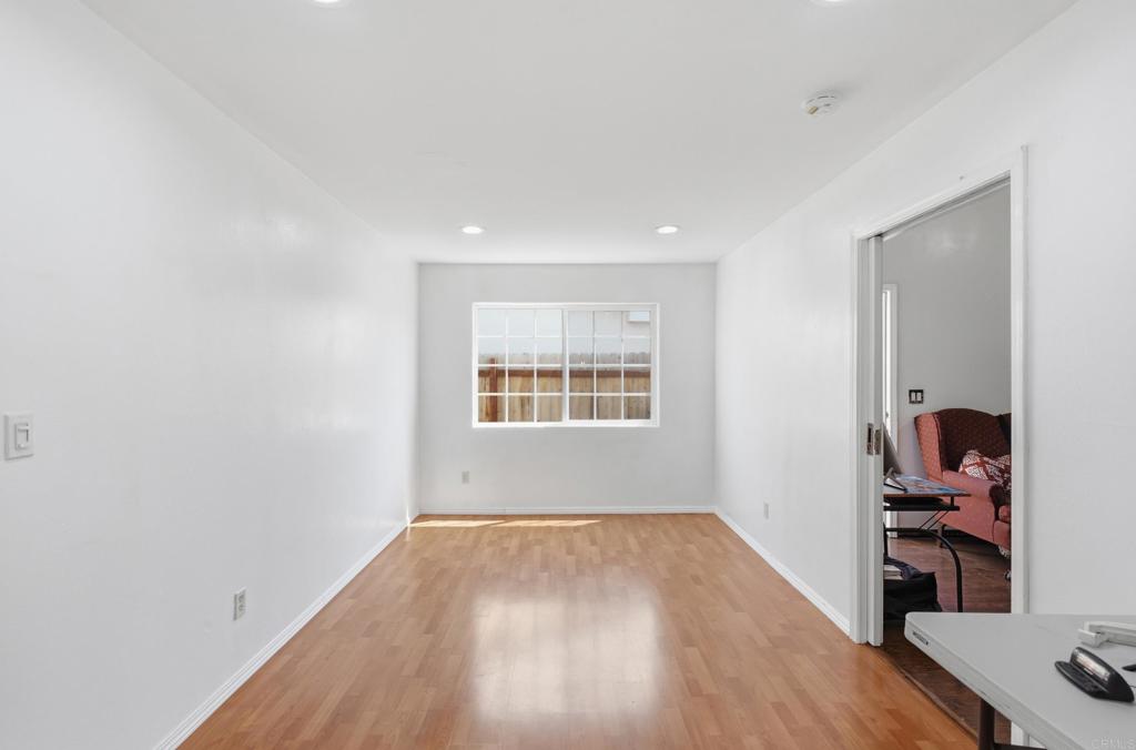 1614 Arequipa Street Property Photo 31