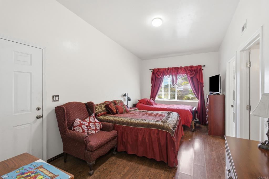 1614 Arequipa Street Property Photo 33