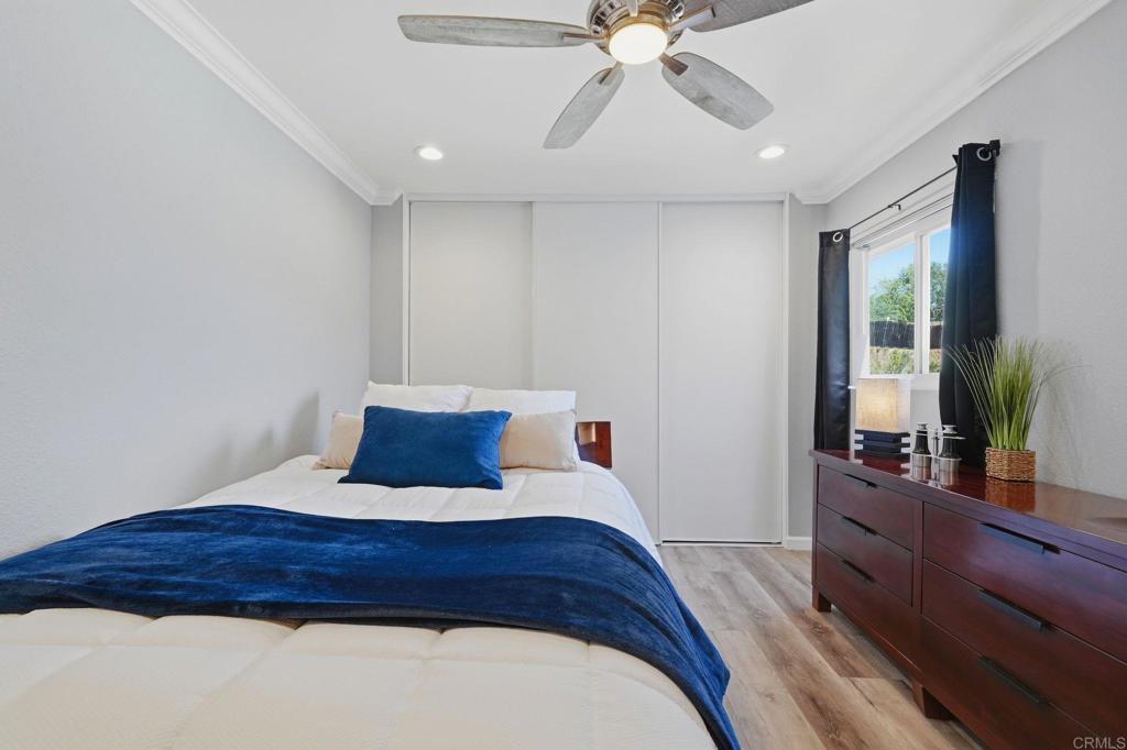 9416 Carlton Oaks Drive B Property Photo 11