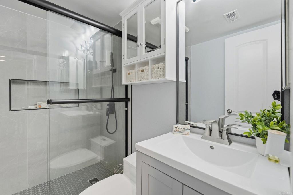 9416 Carlton Oaks Drive B Property Photo 15