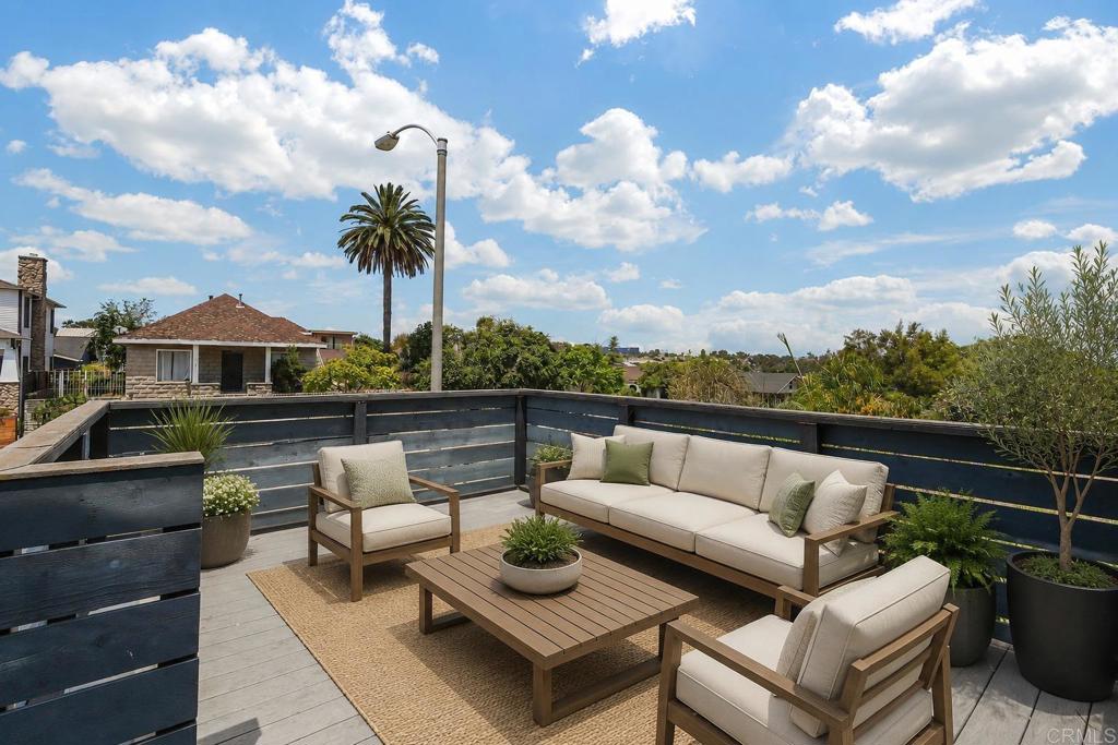 2629 Island Avenue Property Photo 2