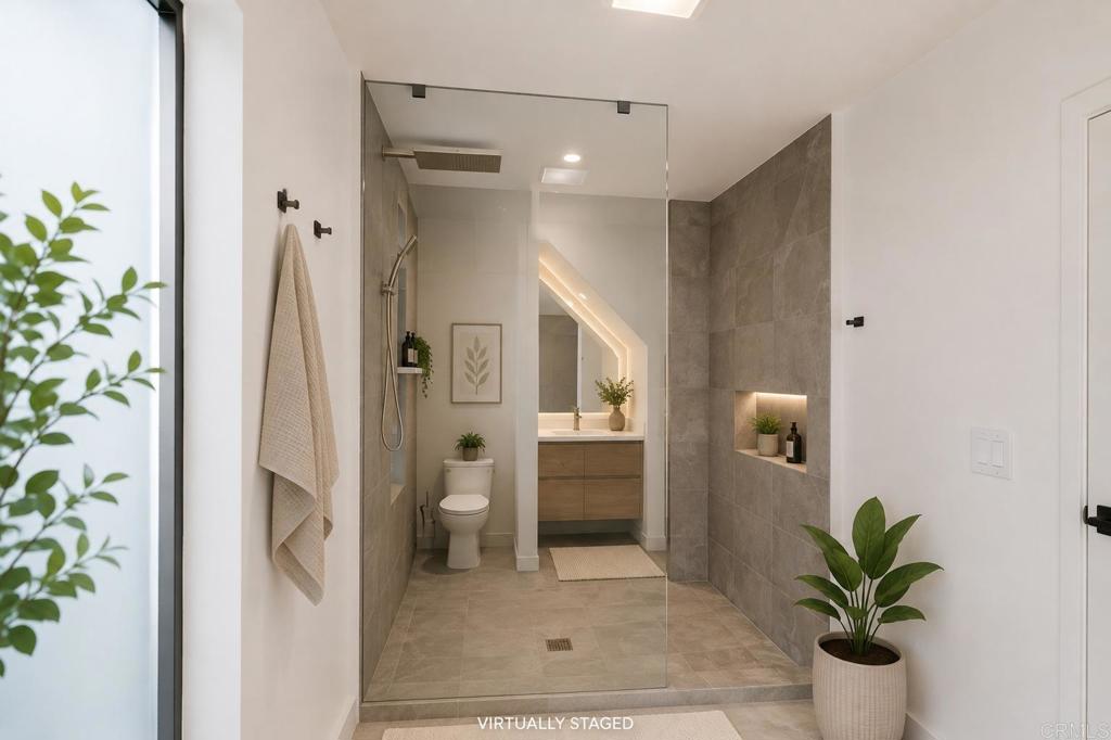 2629 Island Avenue Property Photo 6