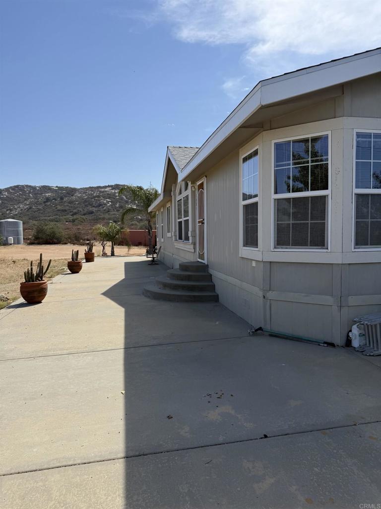 1085 Harris Ranch Rd Property Photo 17