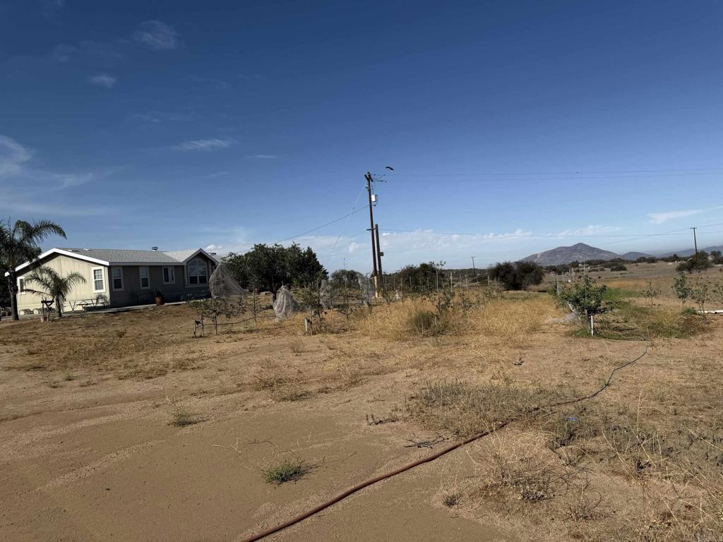 1085 Harris Ranch Rd Property Photo 23