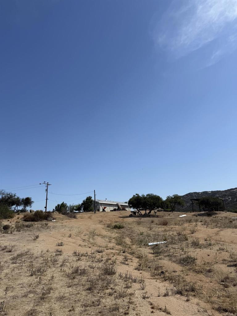 1085 Harris Ranch Rd Property Photo 37