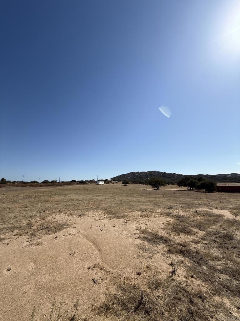 Harris Ranch Rd Property Photo 4