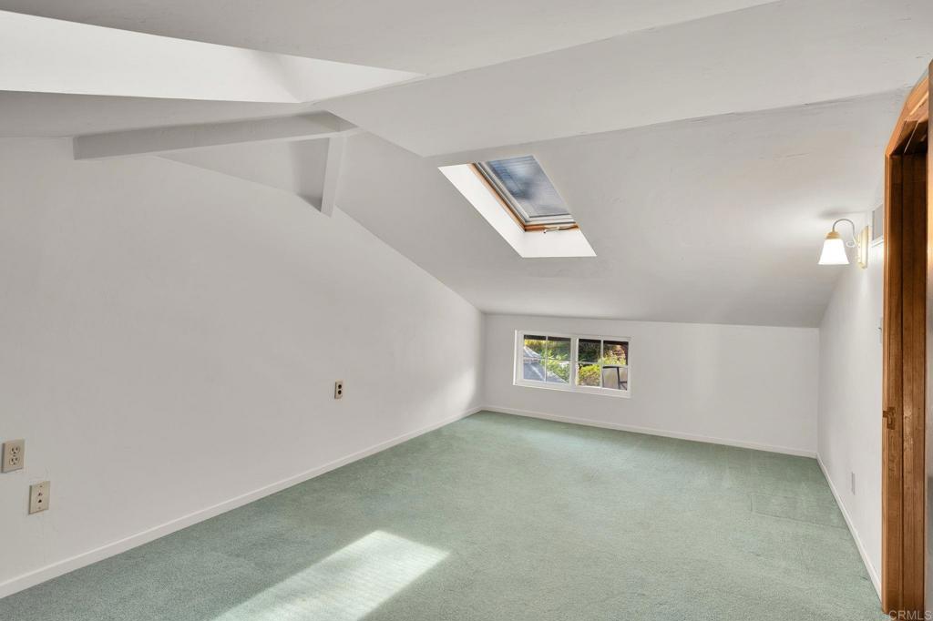 1752 Grove Road Property Photo 14